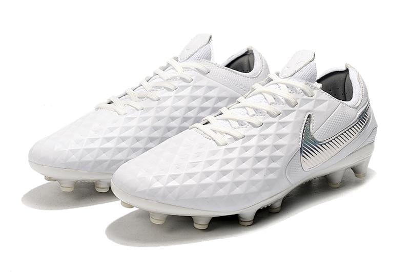 Chuteira Nike Tiempo Legend 8 Elite Campo