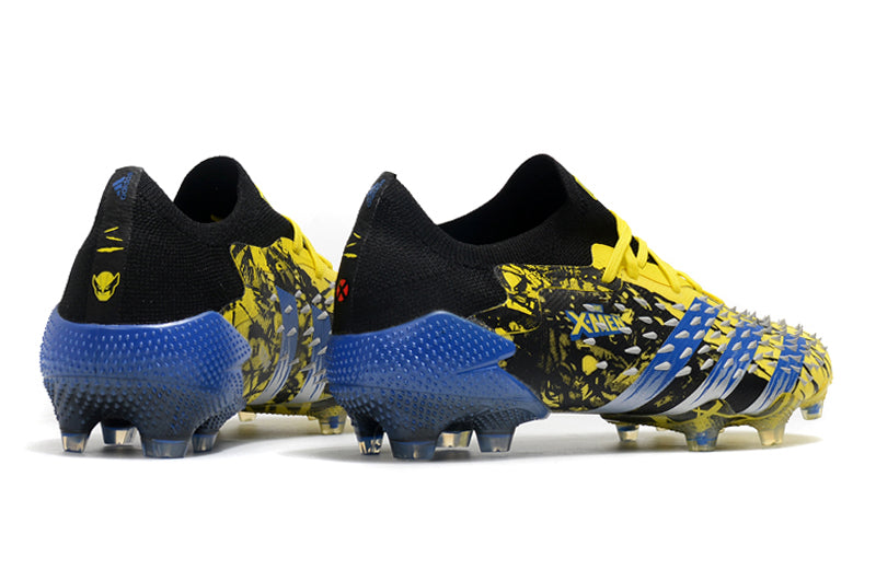 Chuteira Adidas Predator Freak.1 Low FG - Campo